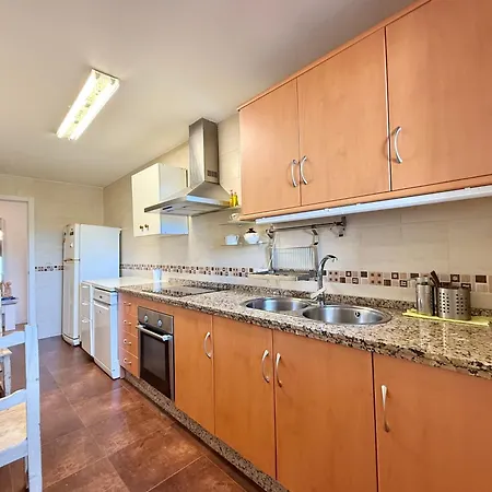 Blue Bay Sea Views Апартаменты *