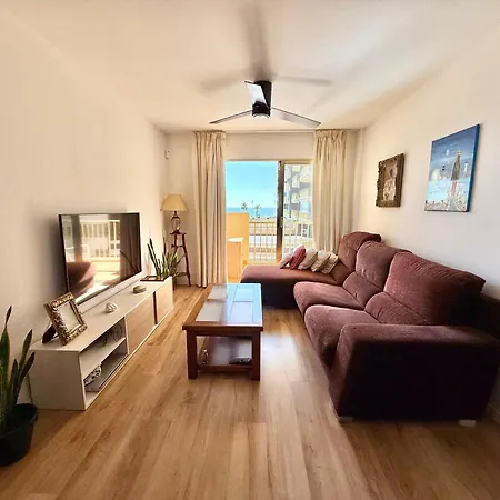 Апартаменты Blue Bay Sea Views Фуэнхирола