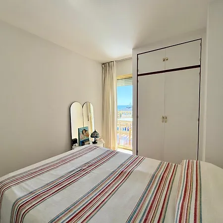 Апартаменты Blue Bay Sea Views Фуэнхирола