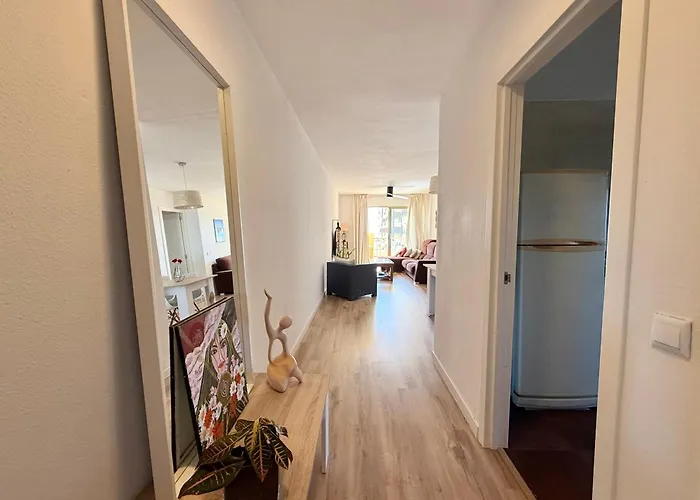 Blue Bay Sea Views Апартаменты