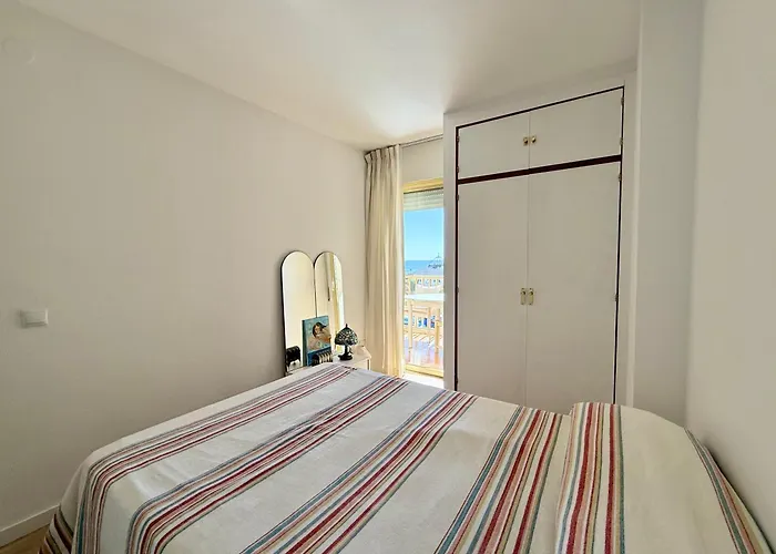 Апартаменты Blue Bay Sea Views Фуэнхирола